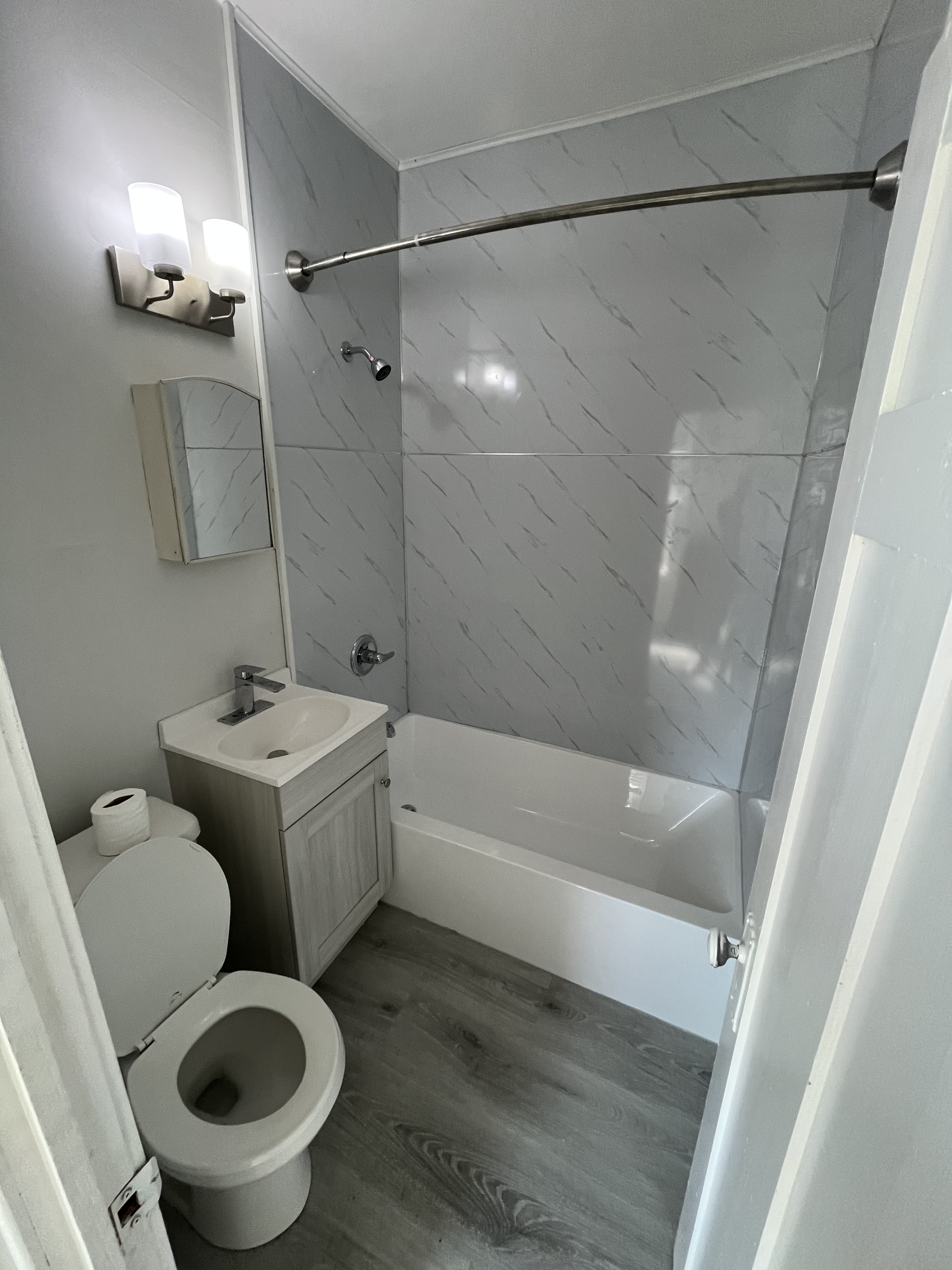 2105 Cornwall Street - 9A