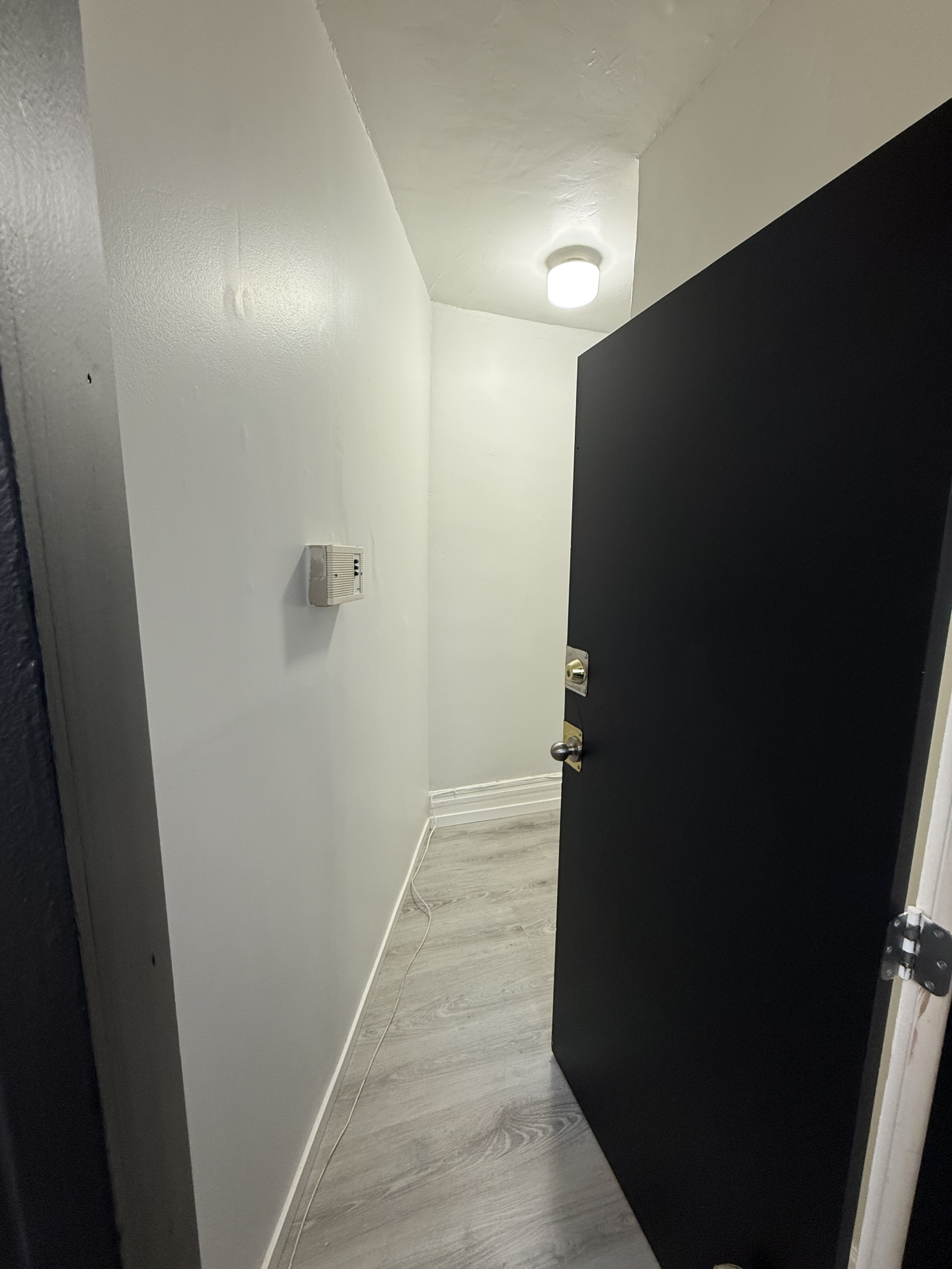 2105 Cornwall Street - 7A