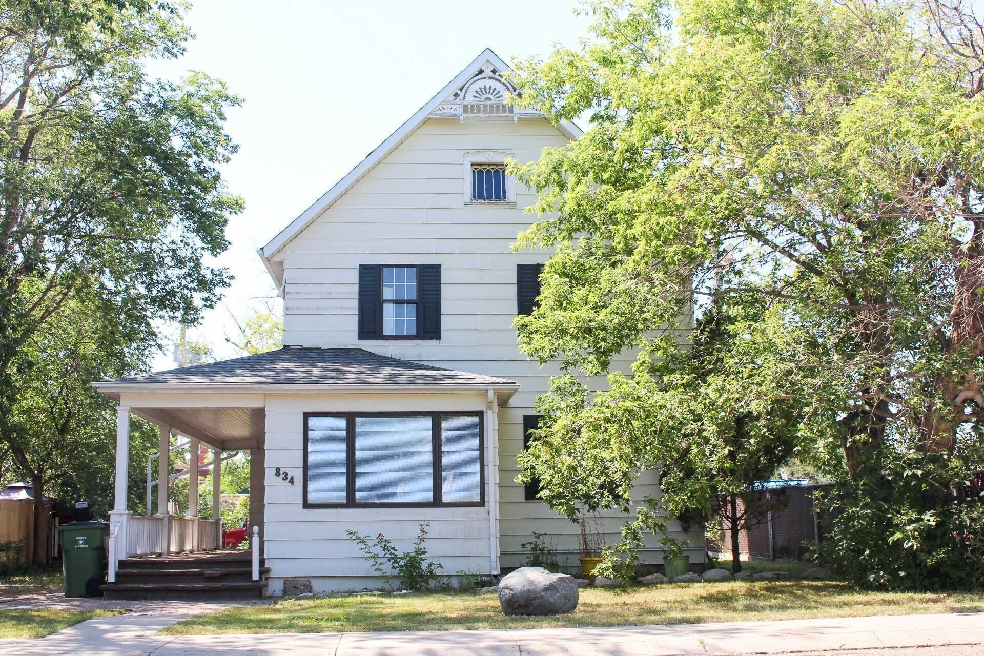 834 Alder Avenue